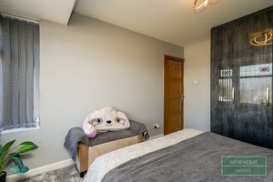 Photo 21- click for photo gallery